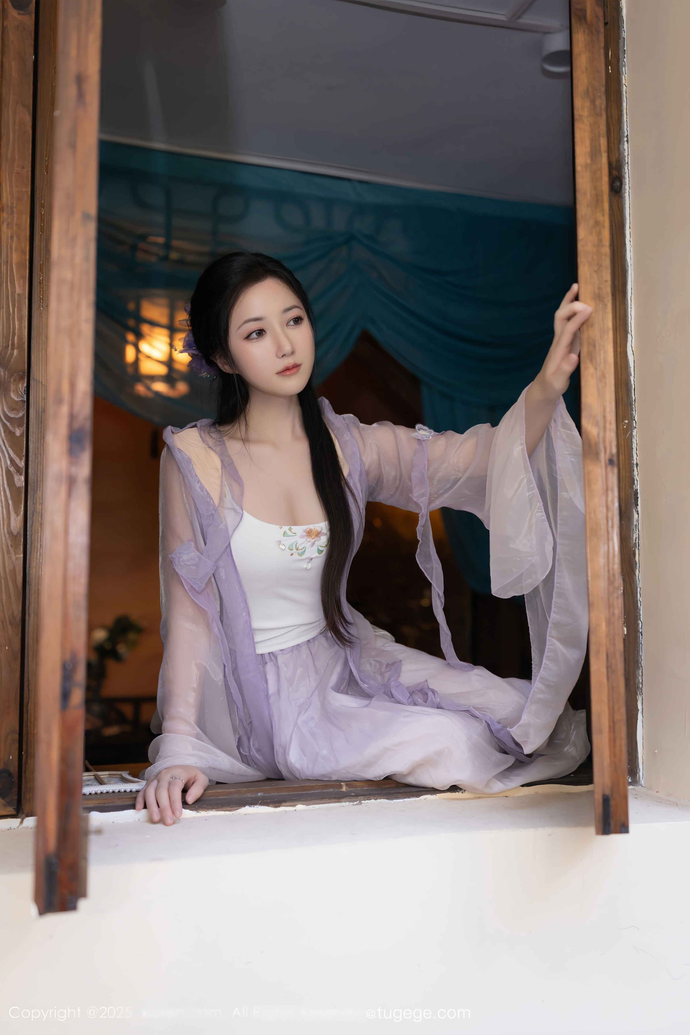 _2025.09.05_No.10737_鱼子酱Fish - M940.COM 秀人网-第2张